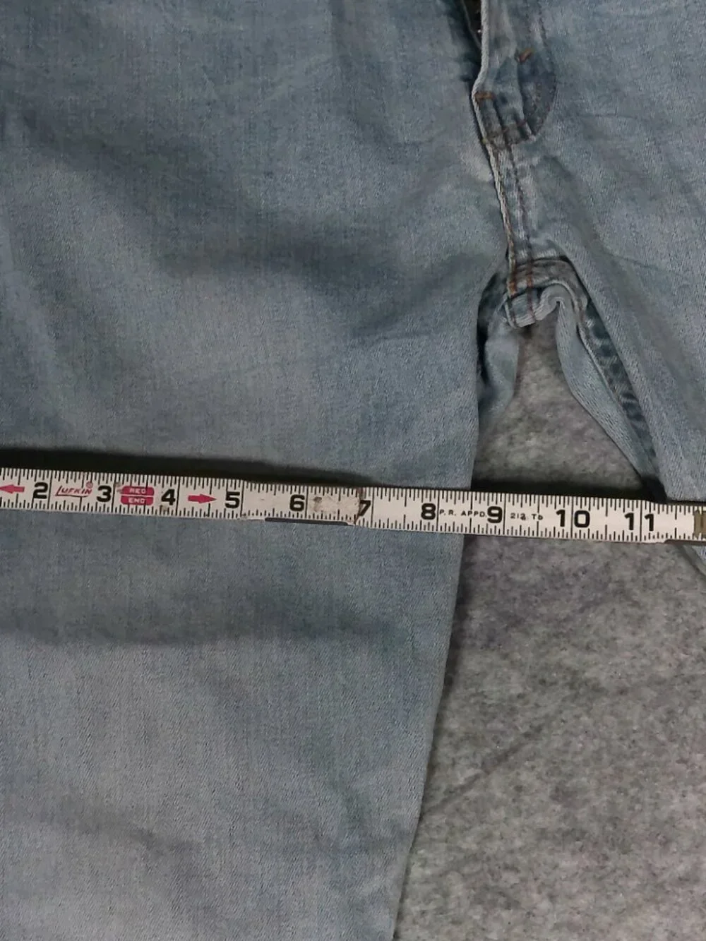 Levi’s 513 Jeans Mens 36x32 Actual 36x30 Slim Straight Light Wash Denim